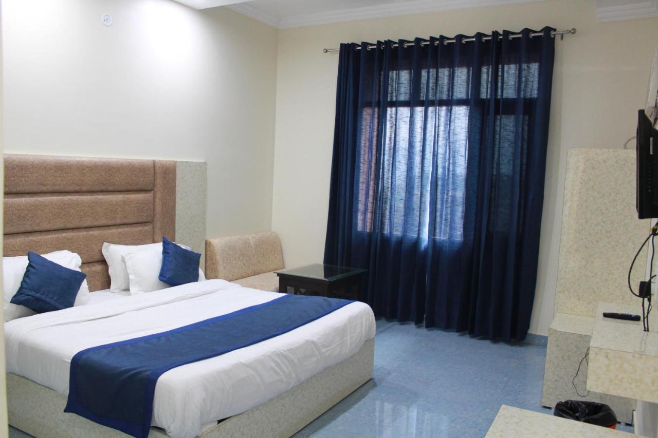 Hotel Mount View Katra  Extérieur photo